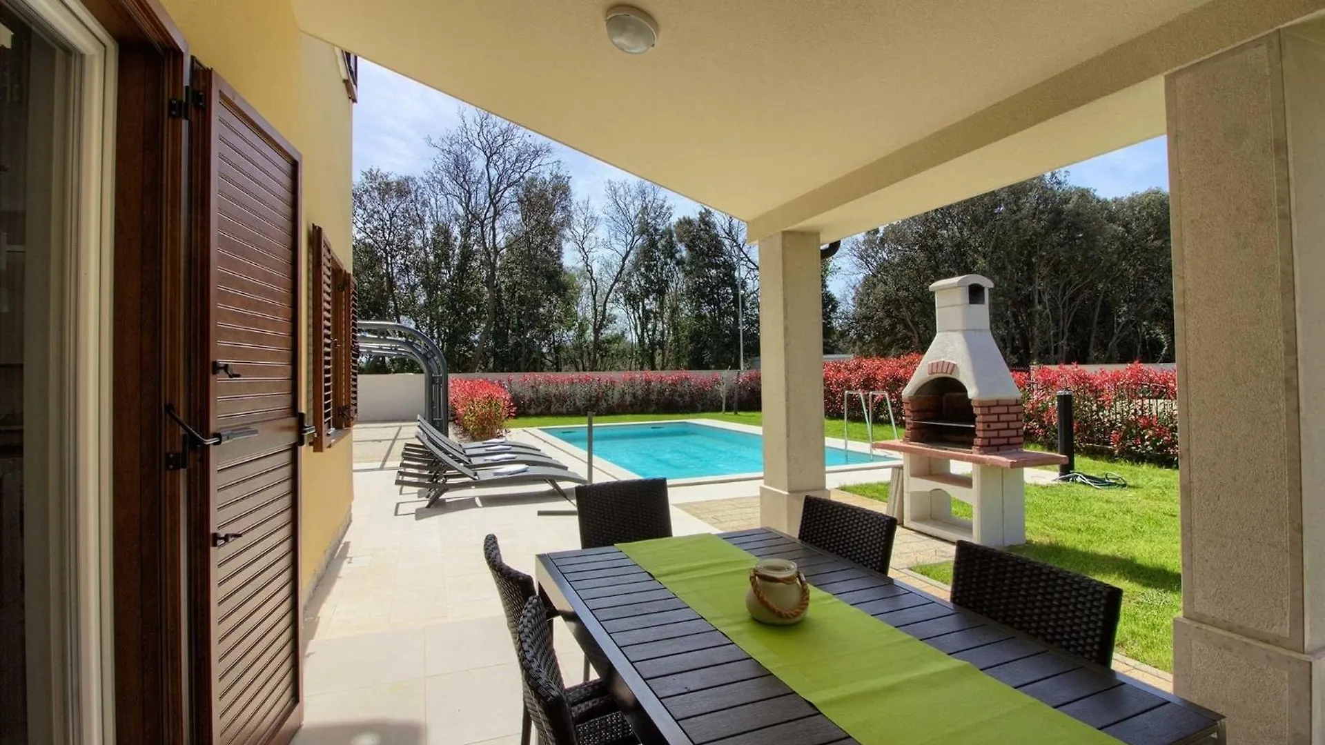 Ferienhaus Mit Privatpool Fuer 20 Personen Ca 400 Qm In Banjole, Istrien Istrische Riviera Croatia